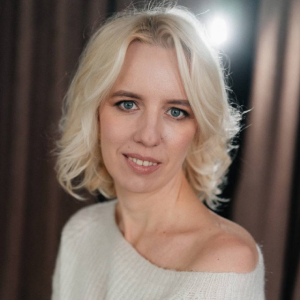  Nina Chernyk